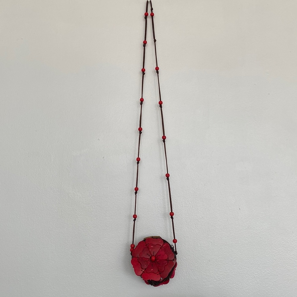Handmade tiny crossbody beaded bag from Jamaica 🇯🇲
